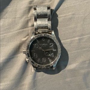 Nixon 51-30 heavy watch!!